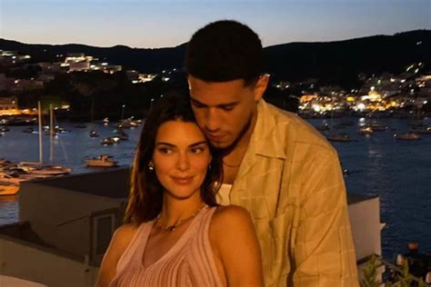 devin booker naked|Devin Booker reacts to Kendall Jenners nude photo after。